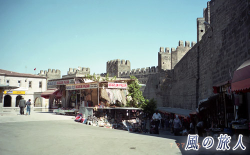 カイセリ城の内側　カイセリ　トルコ旅行記96'の写真