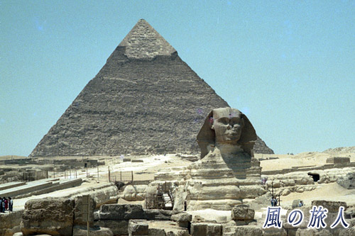 エジプトのピラミッドの写真
