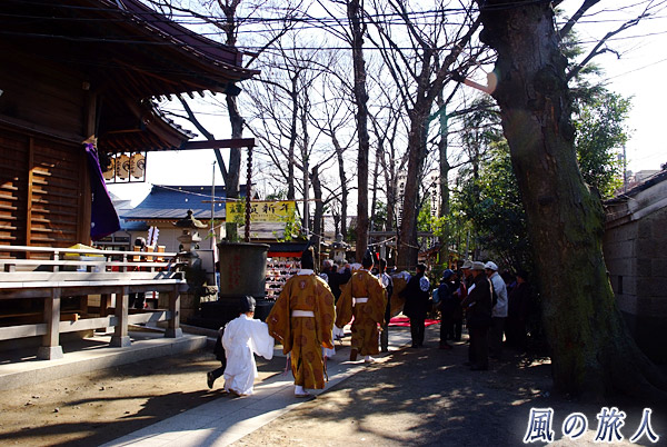 社殿周り　丸子山王日枝神社のびしゃ祭の写真