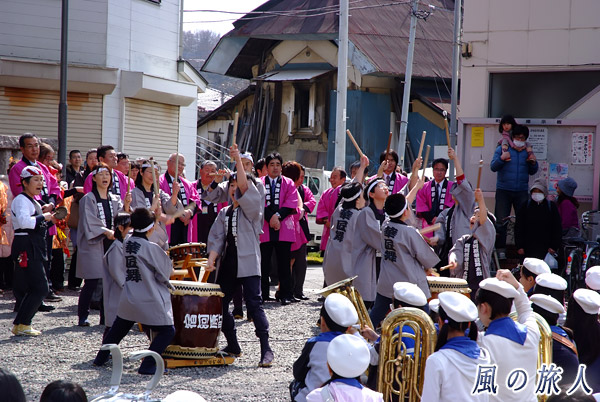 地元の太鼓団体の演奏　宿河原桜まつりの写真