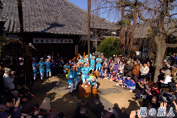 アゲヅキ　南大塚の餅つき踊りの写真