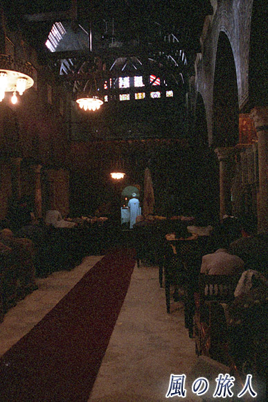 礼拝中　カイロの町の写真