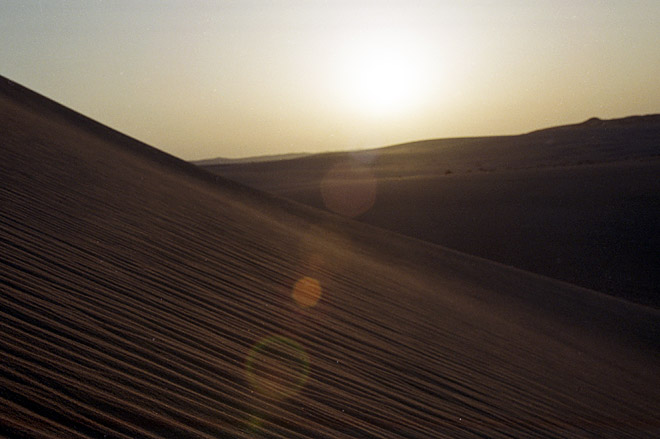 風紋と朝日　サハラ砂漠ツアー（シワ～バハレイヤ）の写真　Sahara Desert Tour　Siwa to Bahariyya