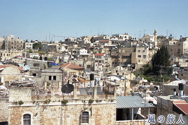 アラブ地区　ルーテル教会の塔からの眺め