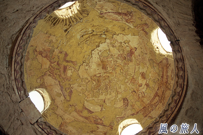 天井のドーム　アムラ城の写真