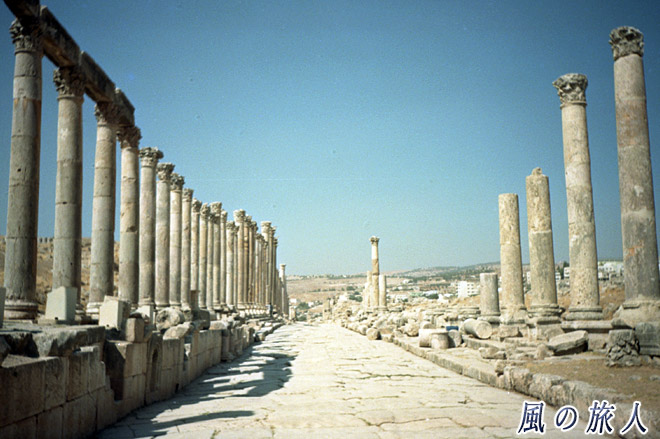 列柱通り96'　ジェラシュ遺跡の写真