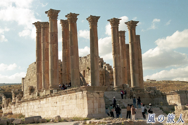 アルテミス神殿01'　ジェラシュ遺跡の写真