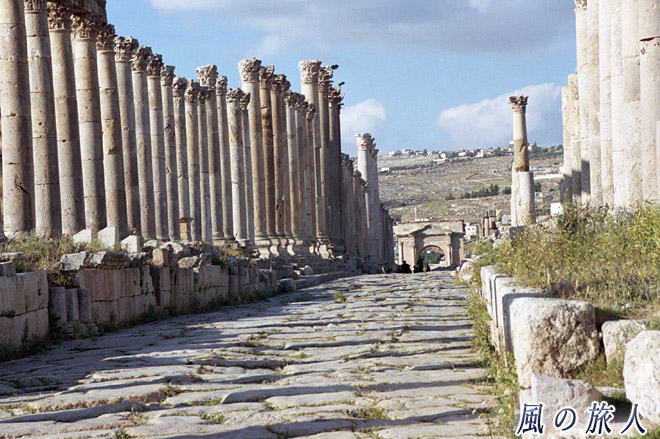 列柱通り01'　ジェラシュ遺跡の写真
