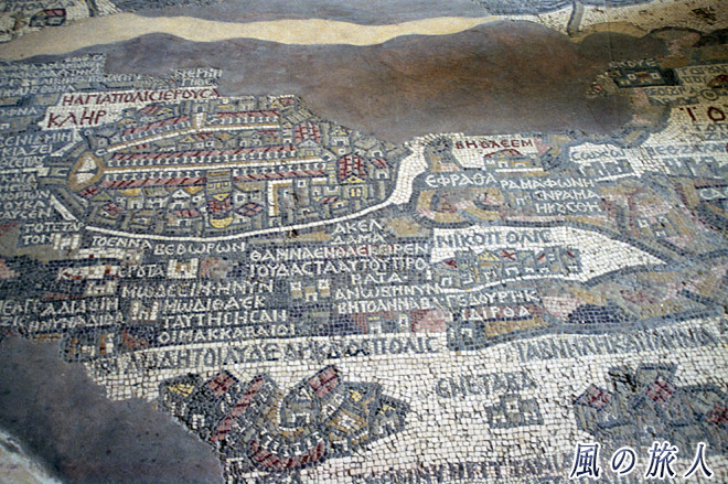 マダバのモザイク地図　エルサレム　マダバのモザイク画の写真
