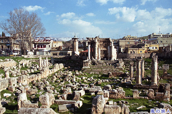 ビーナス神殿の跡 バールベック遺跡の写真　Baalbek Roman Ruins