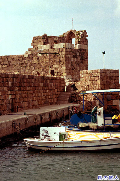 港の遺構　ビブロス遺跡の写真