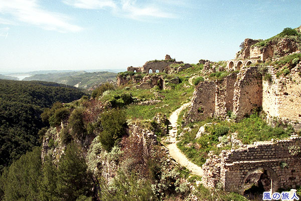城の上部　サラディン城