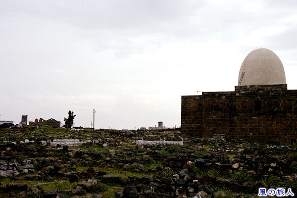 マブラク・アン・ナカ・モスク　ボスラ遺跡